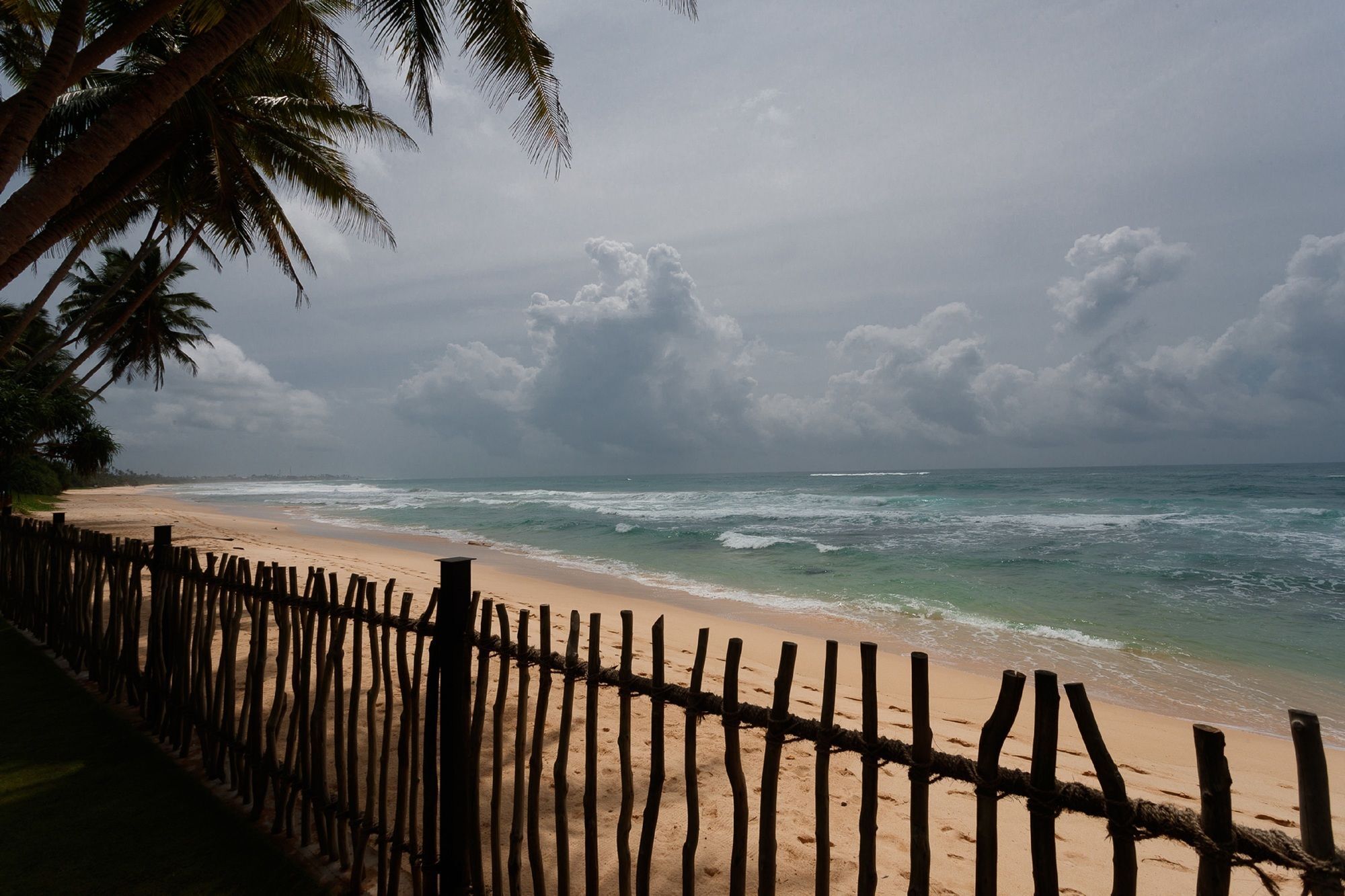 Kk Beach Unawatuna Buitenkant foto